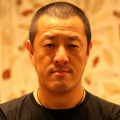 a**站在线播放